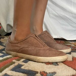 Frye Mindy Slip On sz 5.5